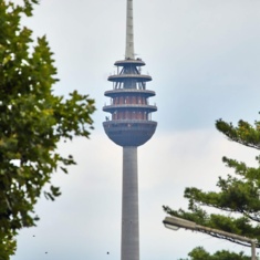 Blick auf die Kanzel des Nürnberger Fernsehturms